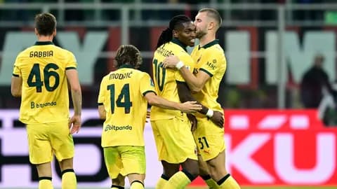 ผลบอลสด เอซี มิลาน ทำได้ เฉือน ฟิออเรนติน่า ขึ้นจ่าฝูง กัลโช่ เซเรีย อา อิตาลี